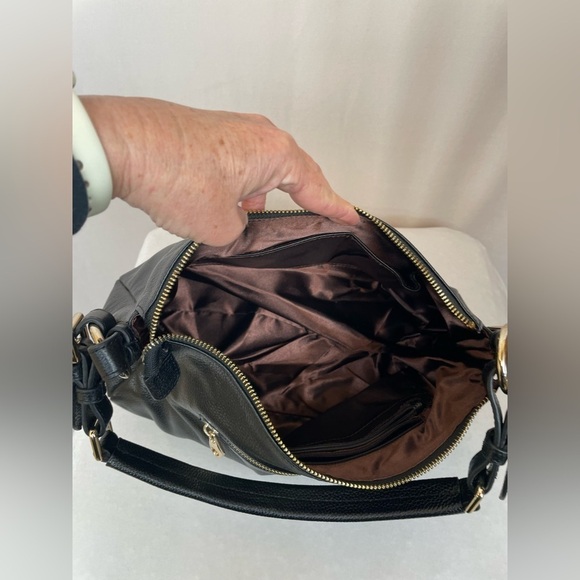 S-zone black leather with gold hardware hobo shoulder bag - Picture 9 of 14